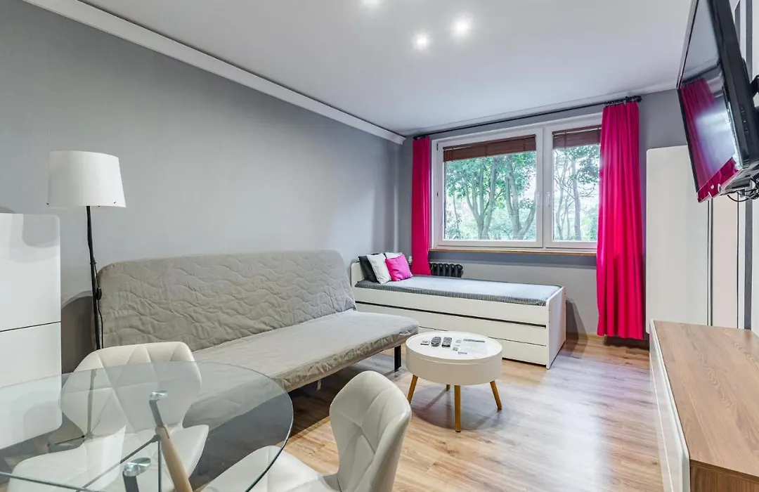 Apartament Black Stripes blisko morza-1