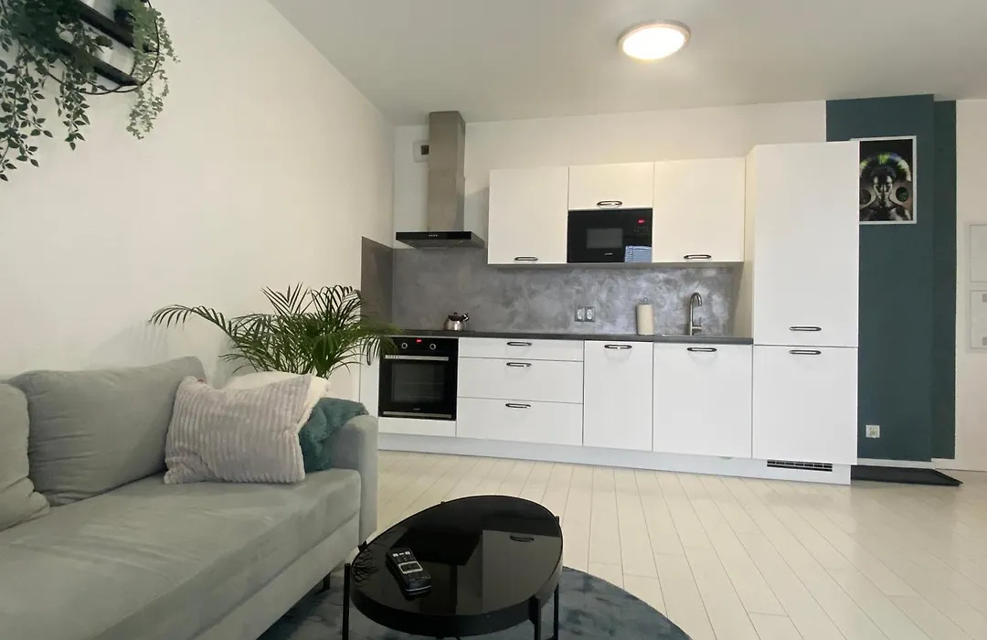 Ann Apartament 16 piętro z widokiem na morze-1