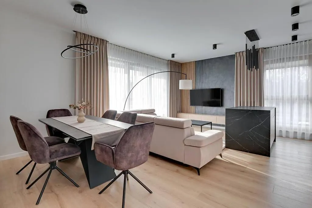 Zajezdnia Wrzeszcz 2 by Grand Apartments-1