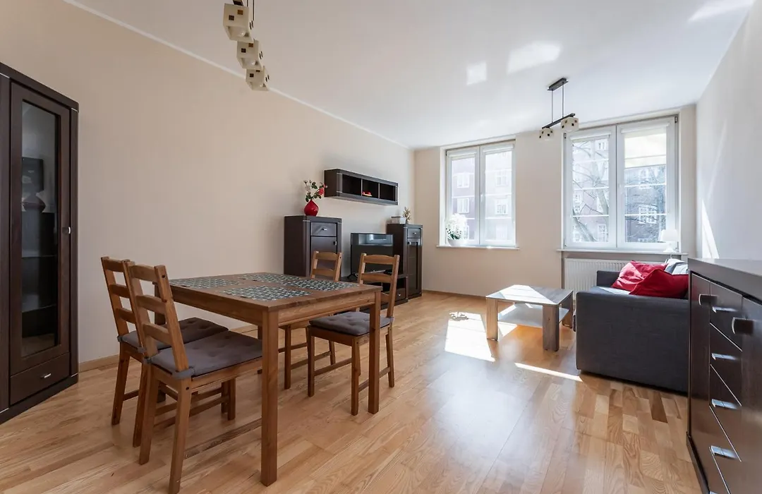 Glow Apartaments - Swietego Ducha Economy Gdansk Old Town-1