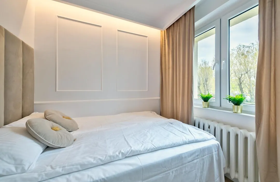 White Pearl-1
