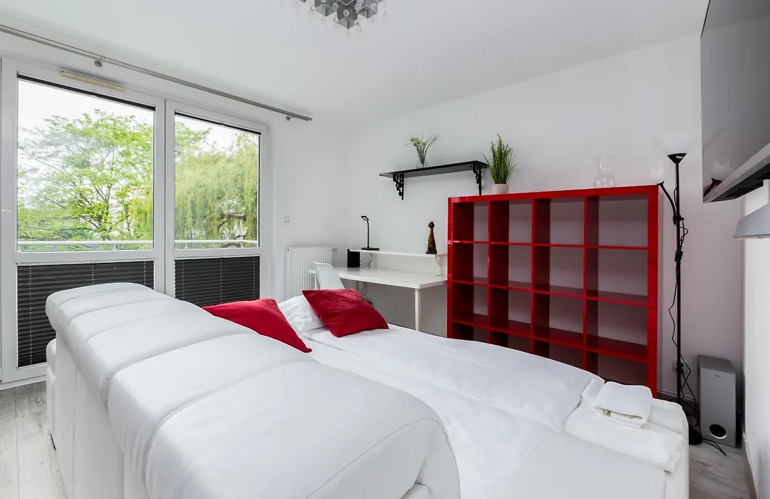 Malczewskiego Chic Studio by BookingHost-1