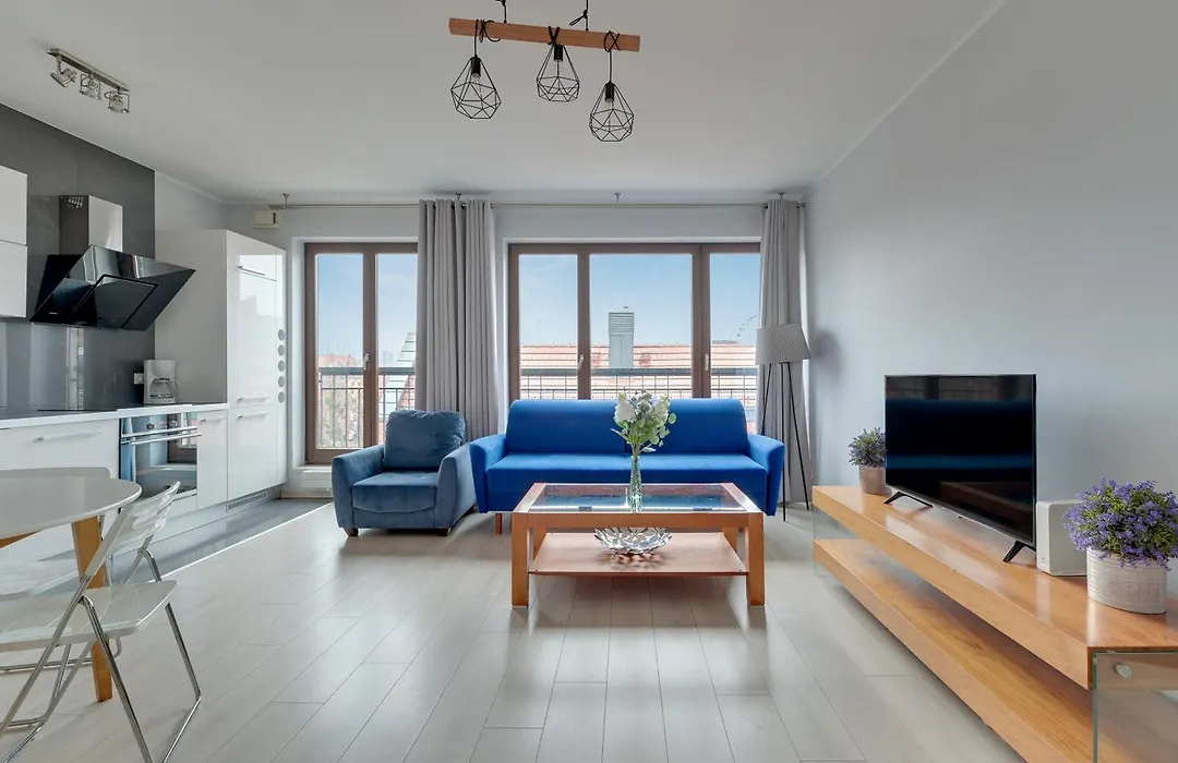 Blue Mandarin Marina-1