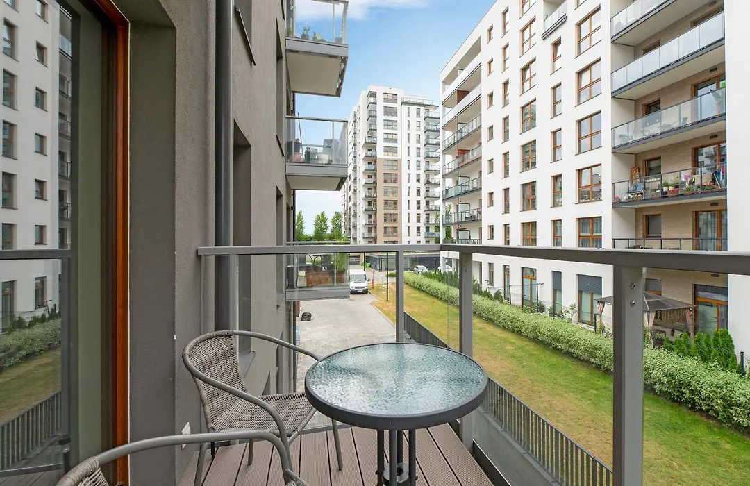 Downtown Apartments Zajezdnia Wrzeszcz-1