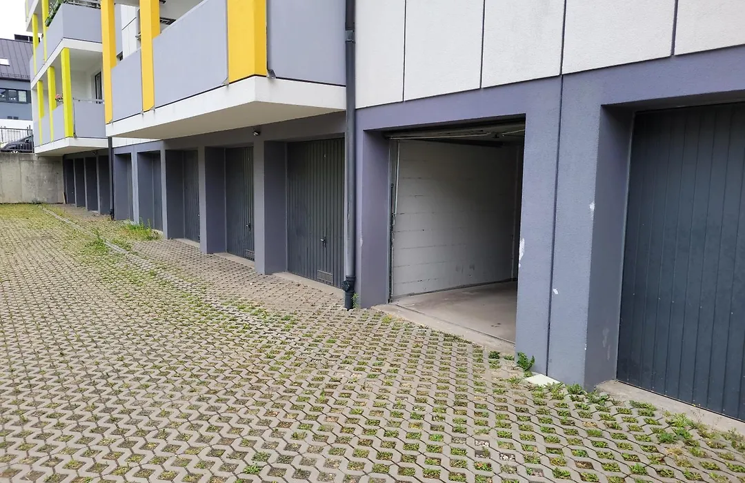 Tytus Apartment z klimatyzacją, bezpłatnym parkingiem i stacją EV AC 3,5kW-1