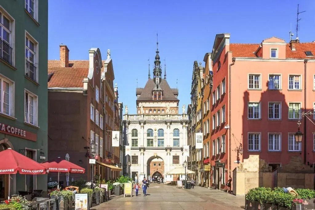 Urbannest Szafarnia 7-71-1