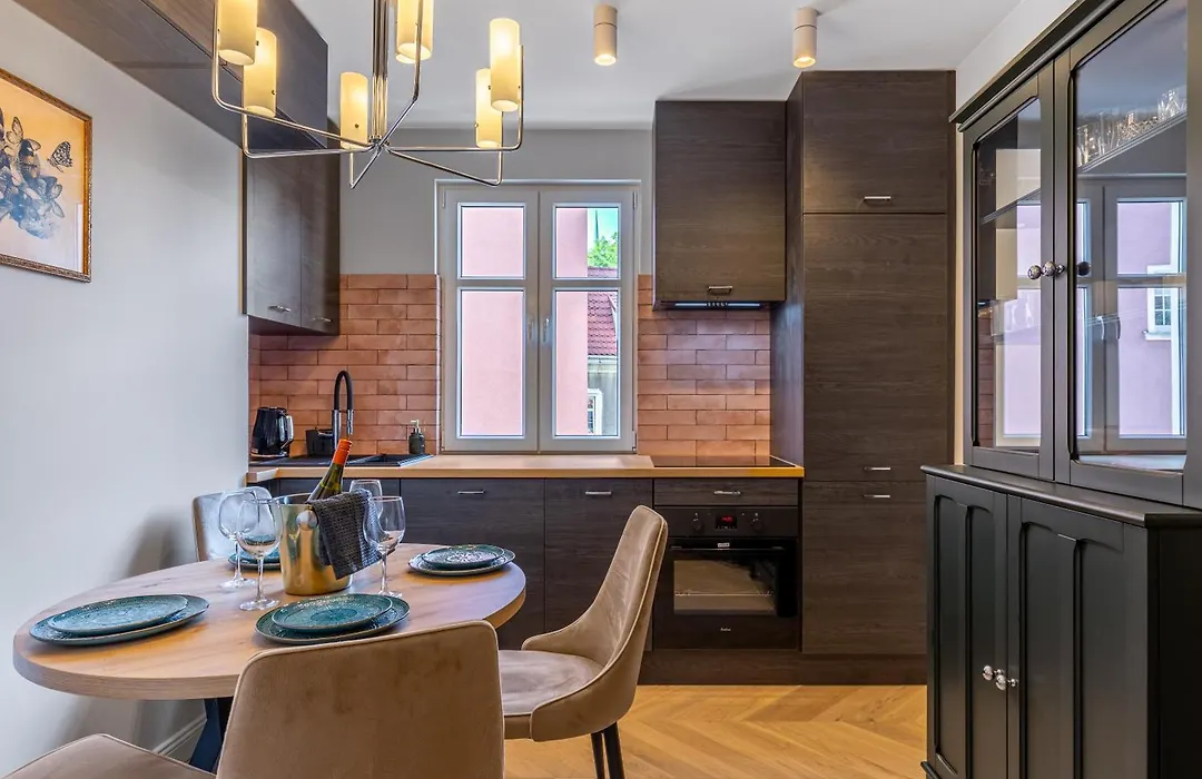 Stylowy apartament w sercu Starówki z widokiem na Motławę-1