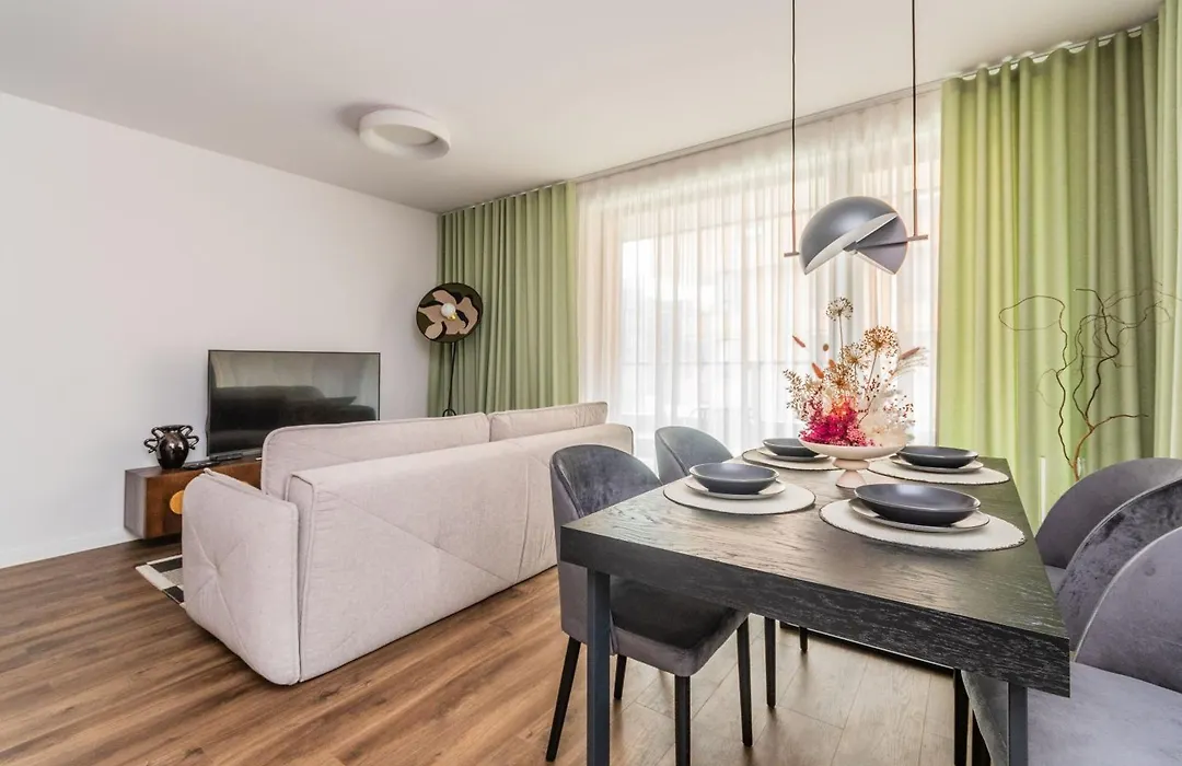 Scala Superior By Grand Apartments-1