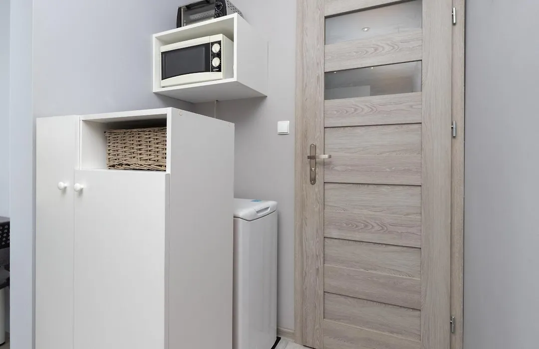 Apartment Dworska Close To The Beach By Noclegi Renters-1