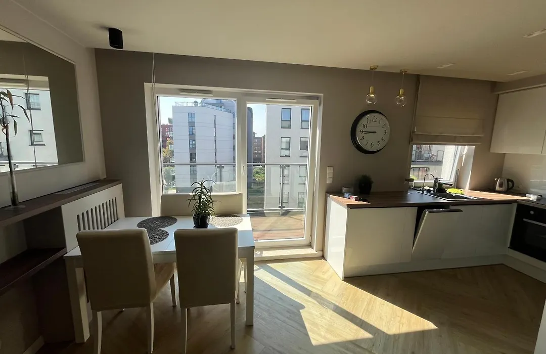 Spacious Apartment Chmielna Park Oldtown-1