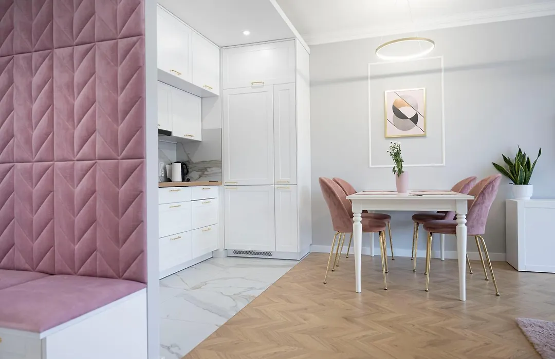Apartamenty Deluxe-1