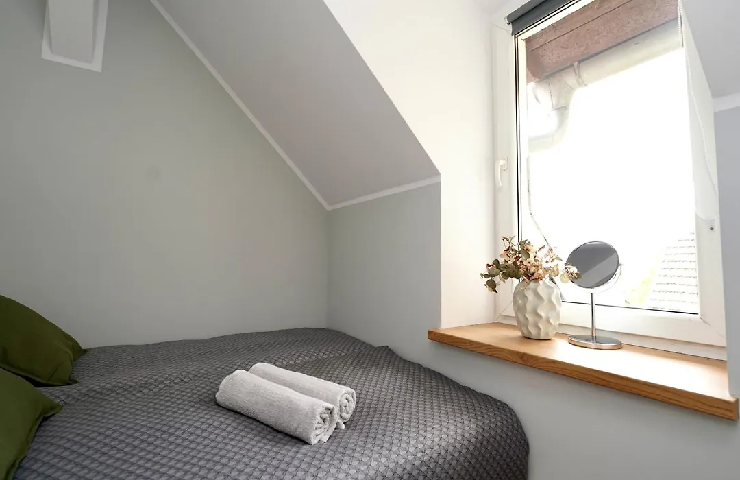 Mdrent Apartament Oliwski Dworek-1