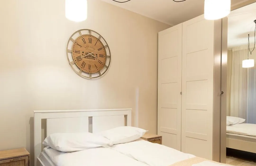 Nowoczesny Apartament 3City Przy Rzece W Gdansku Z Balkonem By Noclegi Renters-1