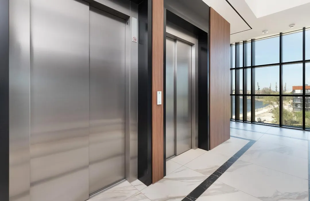 The Motlavian Apartment By Renters Prestige-1