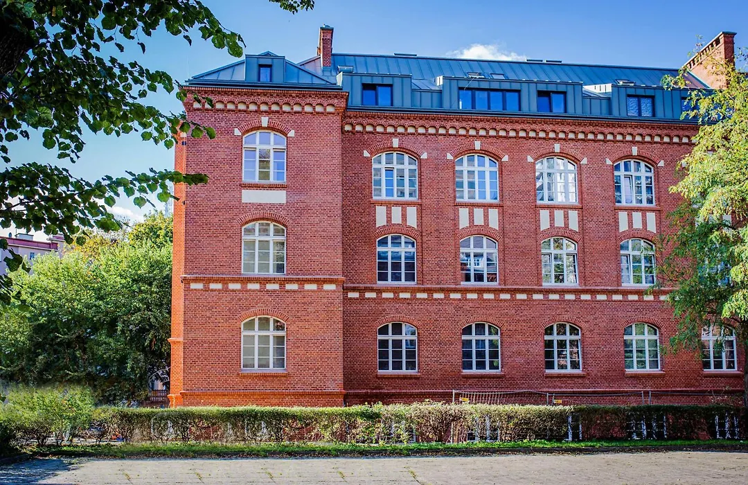 Apartments Waterlane Vintage & By Noclegi Renters-1