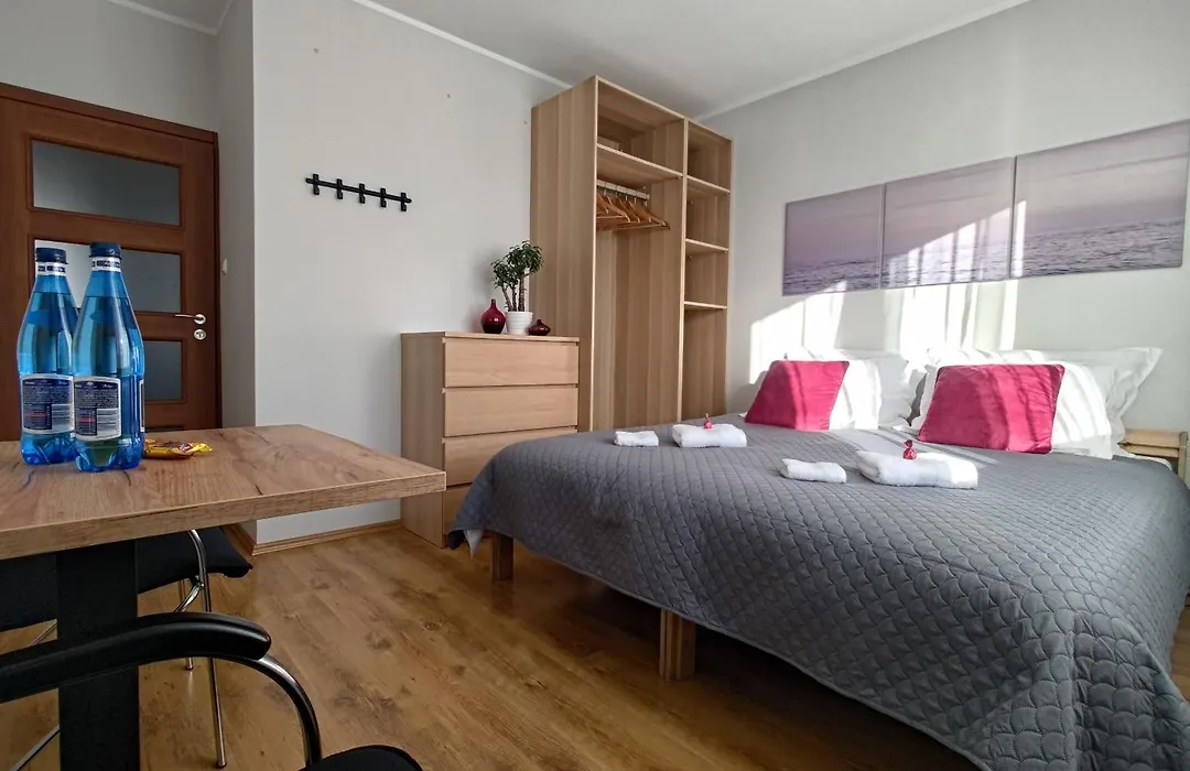 Comfort & Sunny Rooms-1