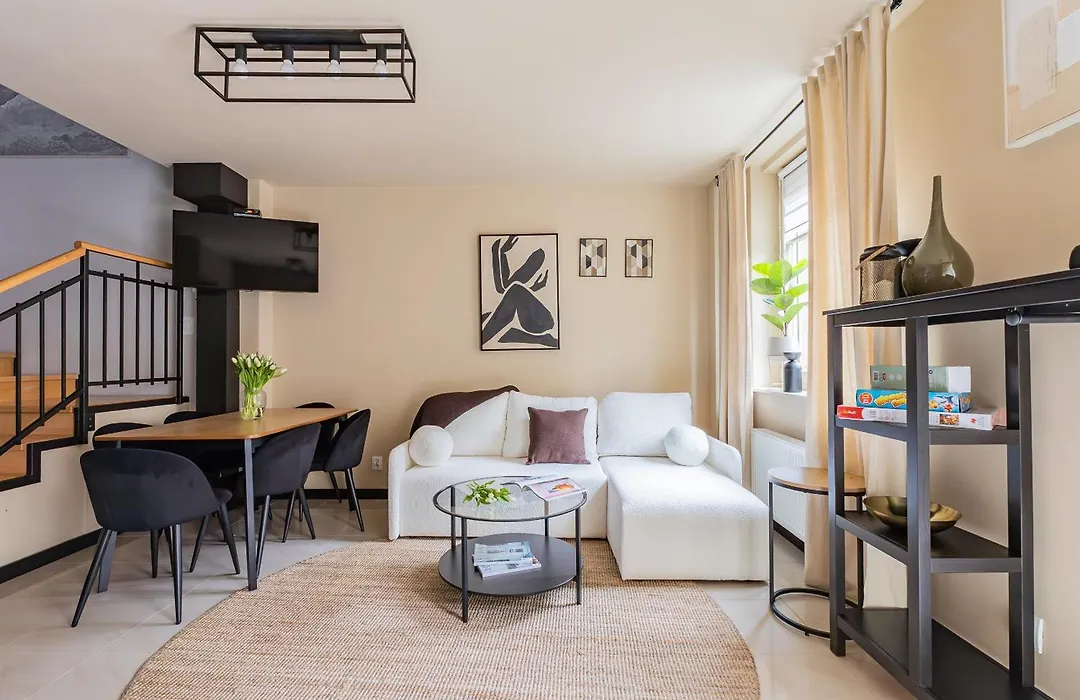 Glow Apartments - Apartament Ogarna 107 Zacisze-1