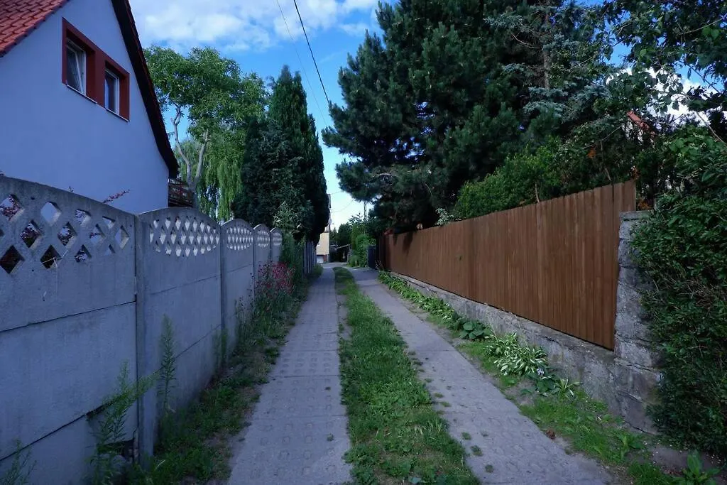 Urokliwy Apartament Na Poddaszu W Gdansku-1