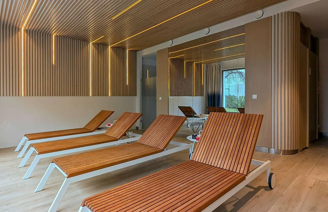 Spa & Sea Luxury Seaside Apartment, 300M From The Beach By Noclegi Renters-1