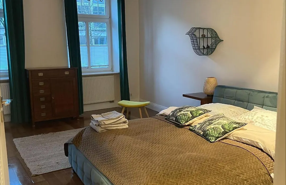 Przestronne mieszkanie w Śródmieściu, Gdansk-1