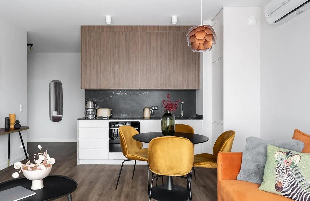 Scala City Center Apartments With Parking By Lion Apartments-1