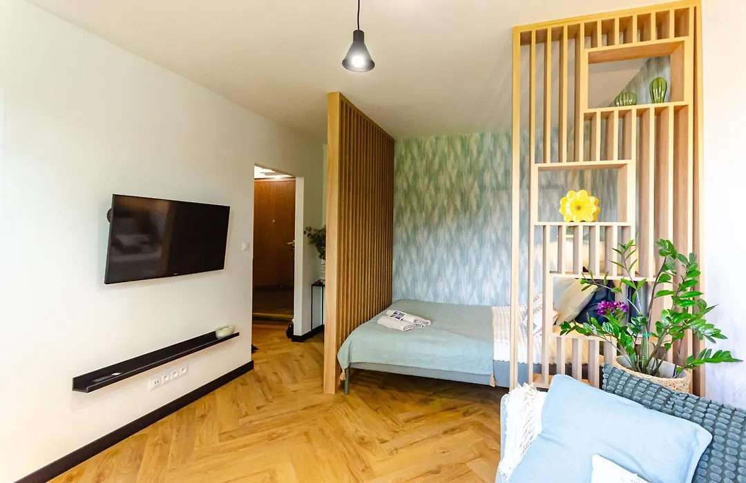 Zielony Zakatek Blisko Plazy-1