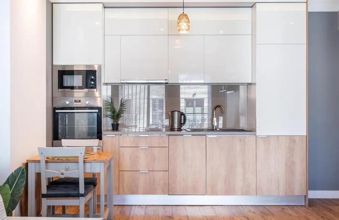 3-Rooms Apartment With Balcony By The Oldtown-1