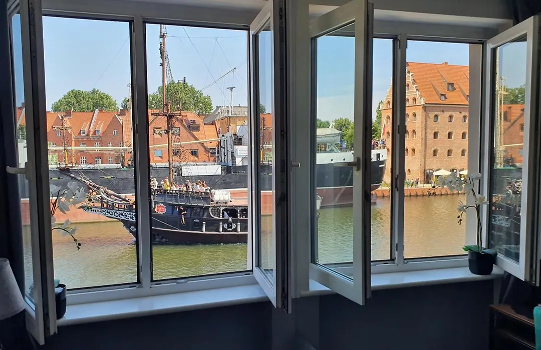 Magical River View Old Town Gdansk By Downtown Apartments-1