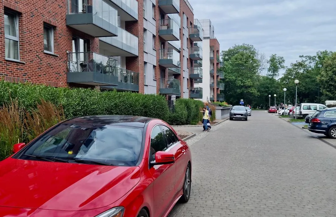 Uroczy apartament w samym centrum Gdańska , bezpłatne miejsce parkingowe.-1