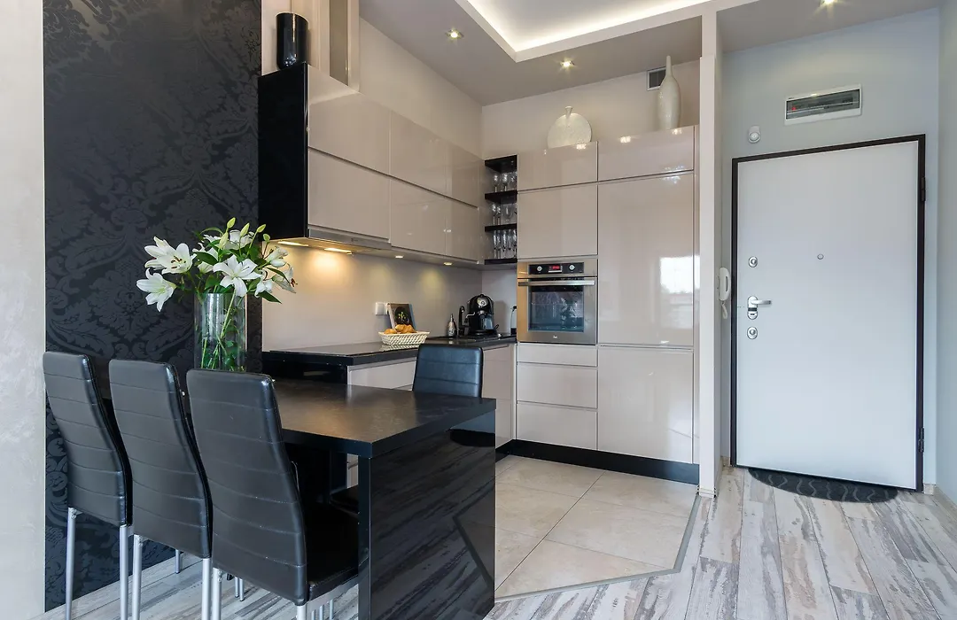 Elite Apartments Tartaczna Deluxe-1