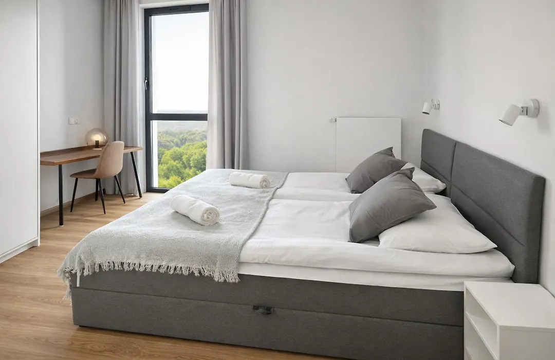 Widok - Klima - WiFi - Netflix - Sauna - Darmowy parking - Siłownia - Obok plaży - Mieszkanie z widokiem na morze 6 osób-1