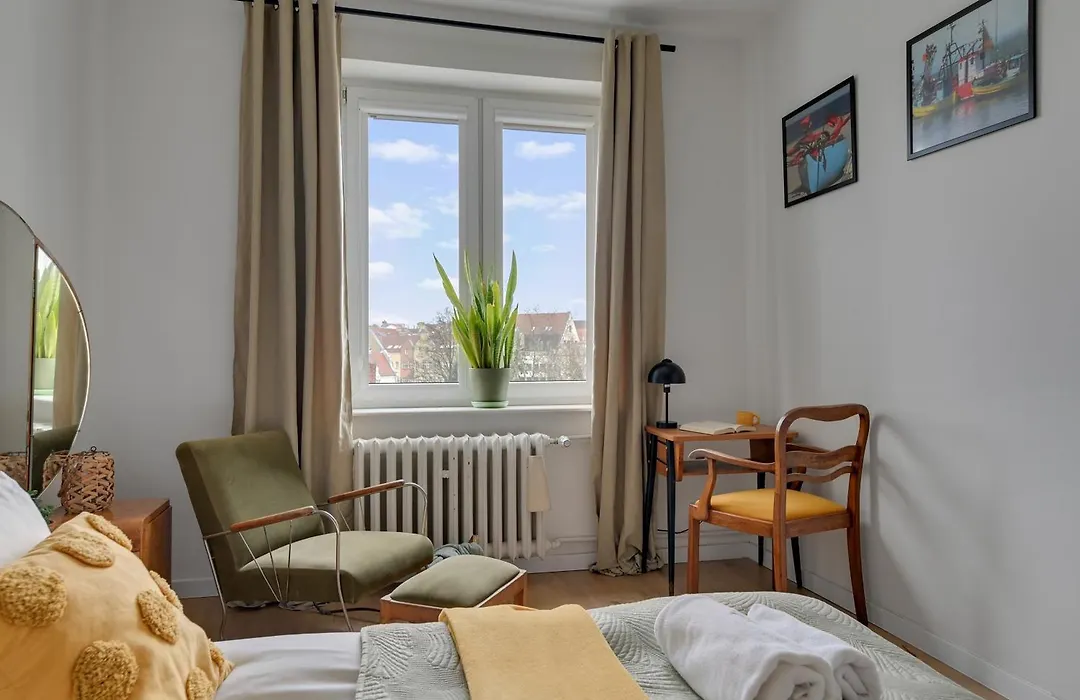 Staromiejskie Retro Apartment by Downtown Apartments-1