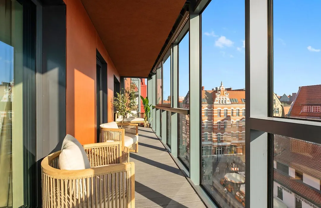 Deo Plaza Luxury Apartments By Blue Mandarin-1