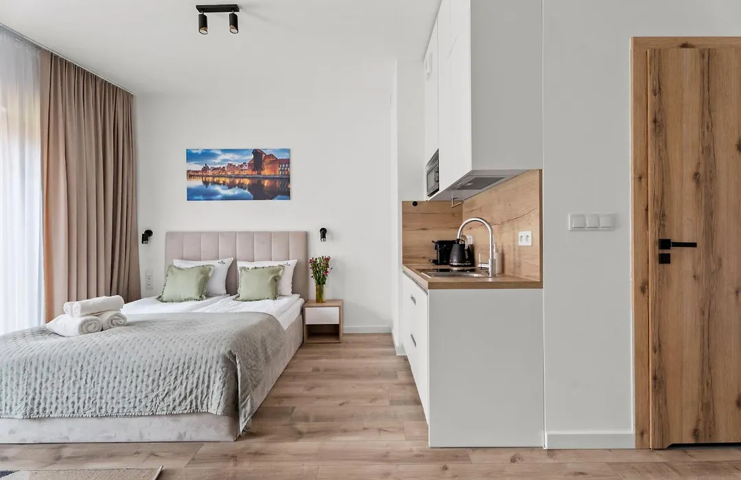 Chmielna Apartments Old Town Gdansk By Alqueen Apartments-1