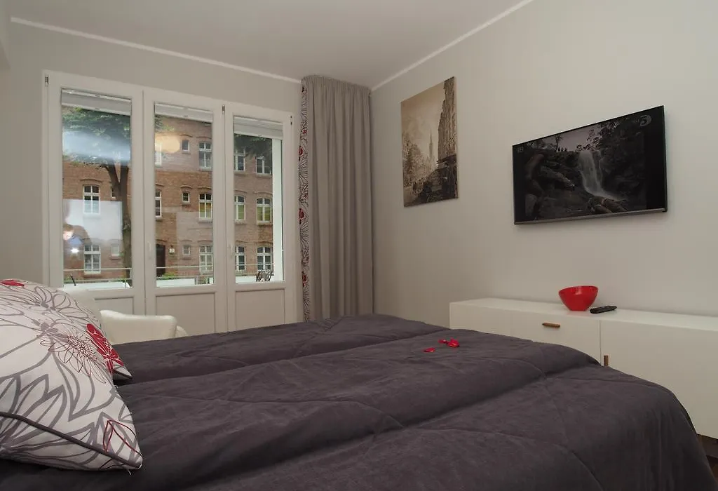Grand Tourist Simple Rest Apartments-1