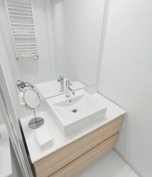 Viu Light Apartment-1