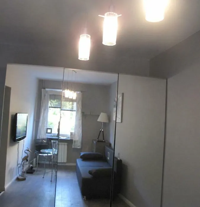 Apartament Mirror-1