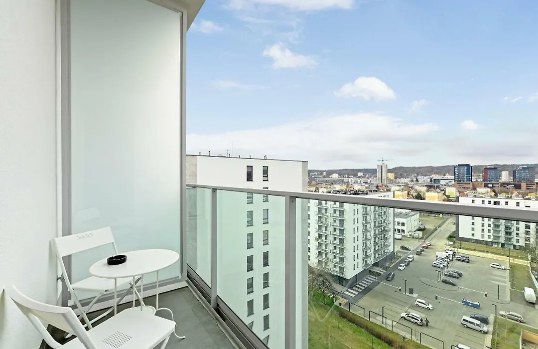 Platinium Top Floor City View-1