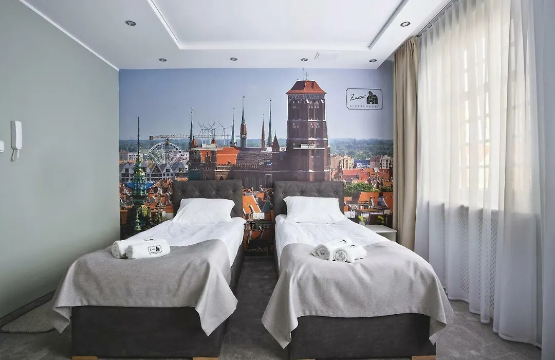 Apartamenty Zuraw-1