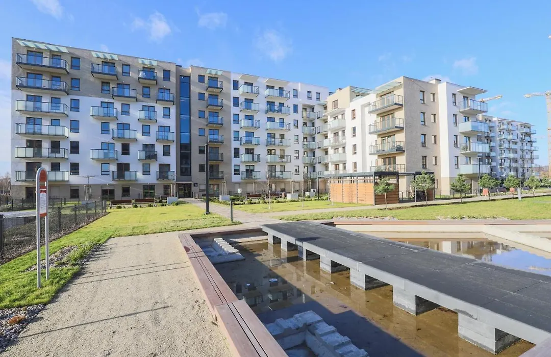 Apartments Gdańsk Starowiejska by Noclegi Renters-1