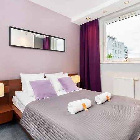 City And Sea View Apartments By Noclegi Renters-3
