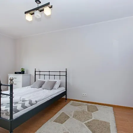 Perła Rentyear Apartments-3