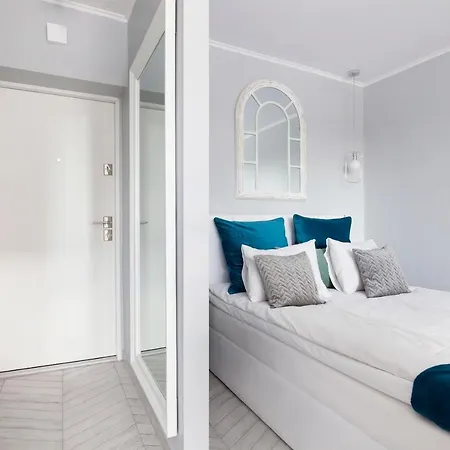 Elite Apartments City Center Studio-2