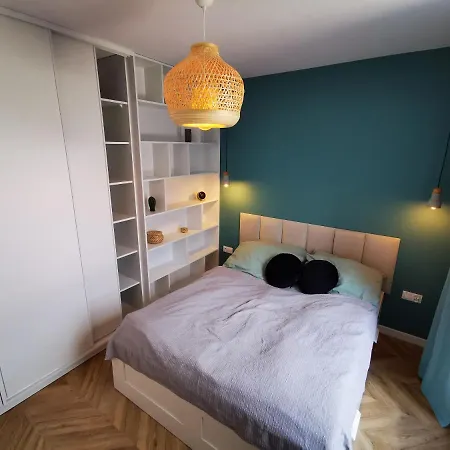 Trident Apartment III-3