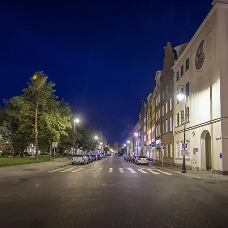 Wide Street-3