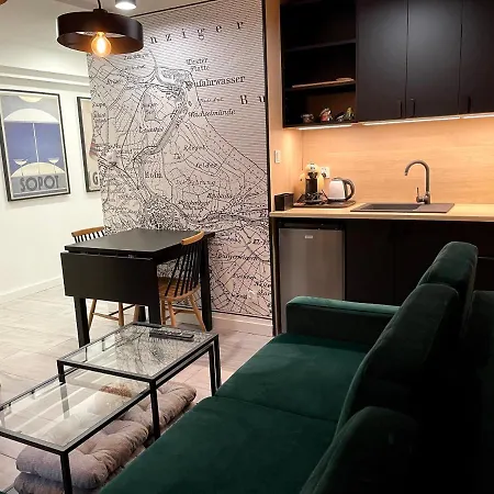 Apartament2 Tri-City Oliwa Ogród, prywatne wejście-2