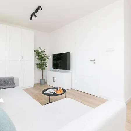 Apartament White Zajezdnia Wrzeszcz Nr 8122-3