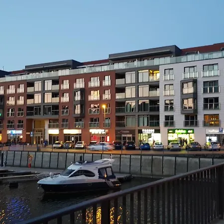 Waterlane w oknami na rzekę - Marina View - Comfy Apartments-2