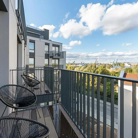 Blue Mandarin - Chlebova Apartments-3