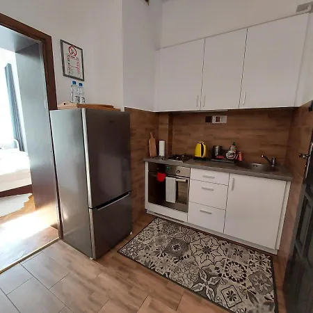 Apartment In Old Town - View Of Mariacki Church-2